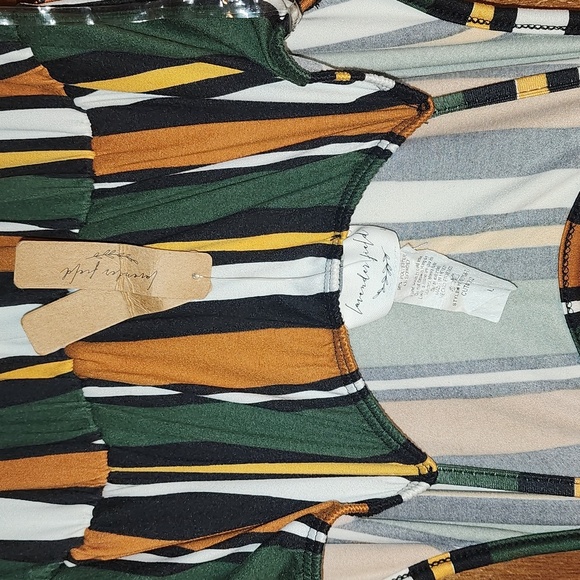 Jumpsuit - Picture 3 of 4